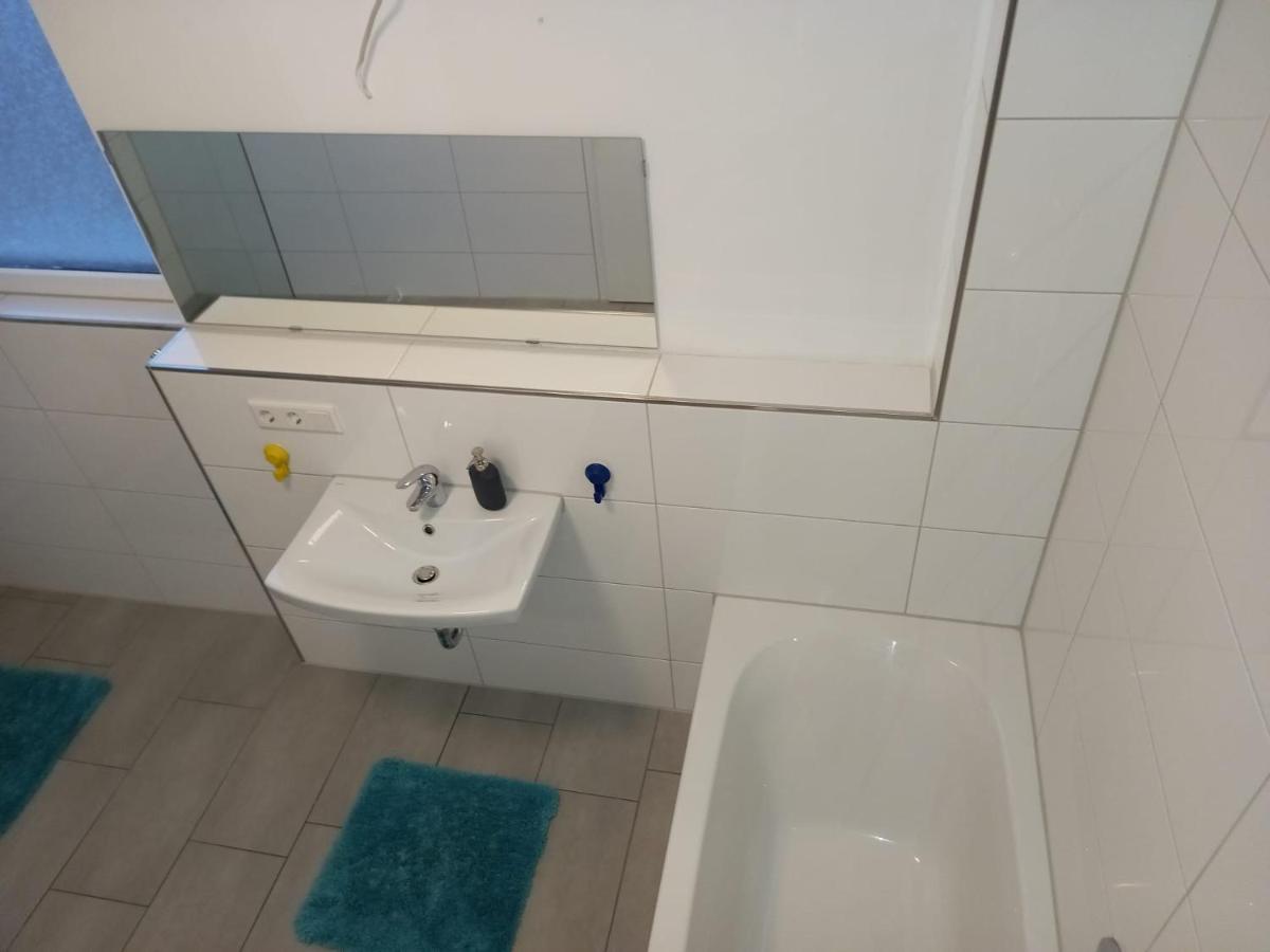 Neubau Appartement Mit Terasse, Privater Eingang,Parkplatz,Kueche Fürth Zewnętrze zdjęcie
